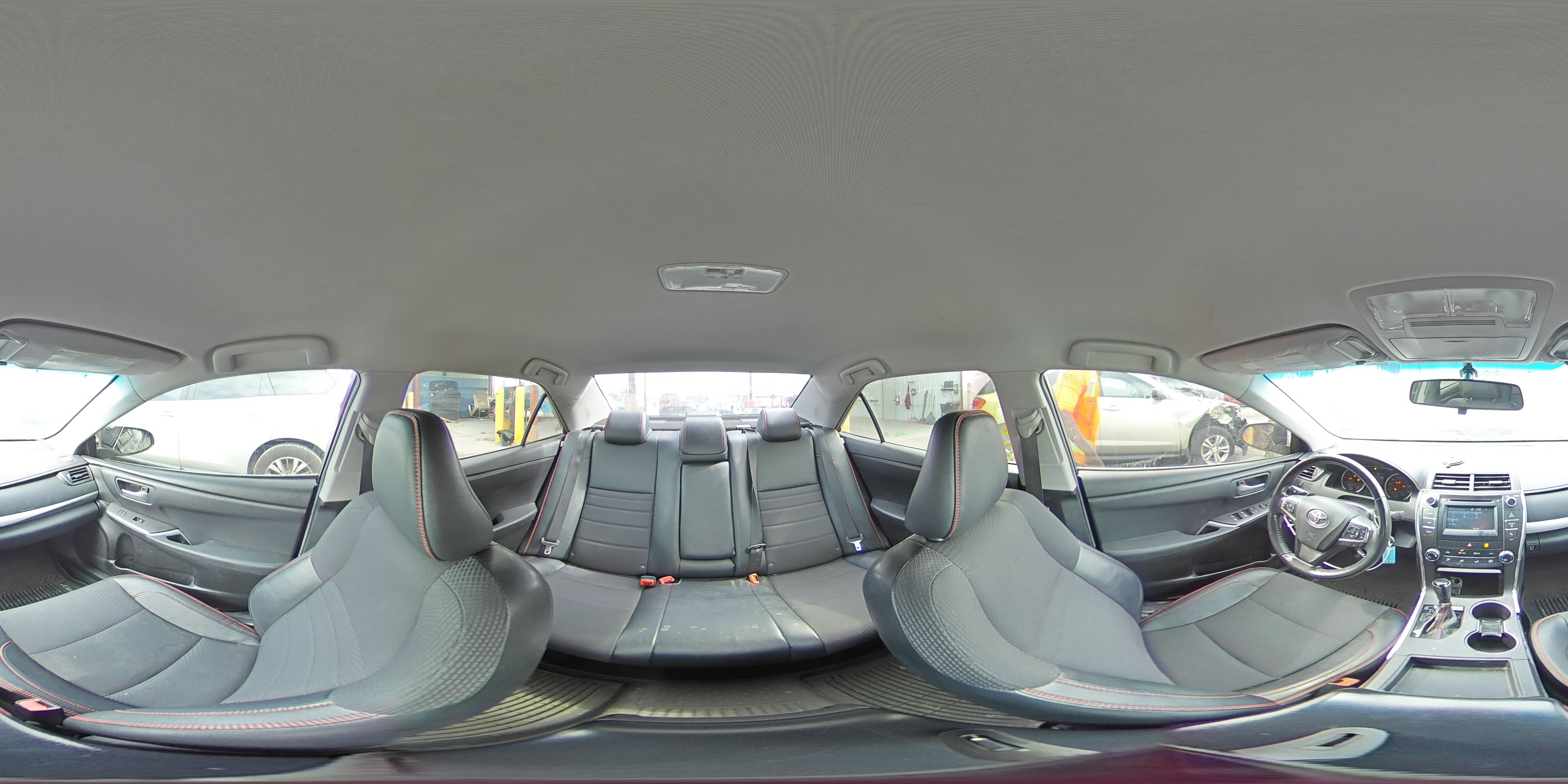 2016 Toyota Camry - Image 14