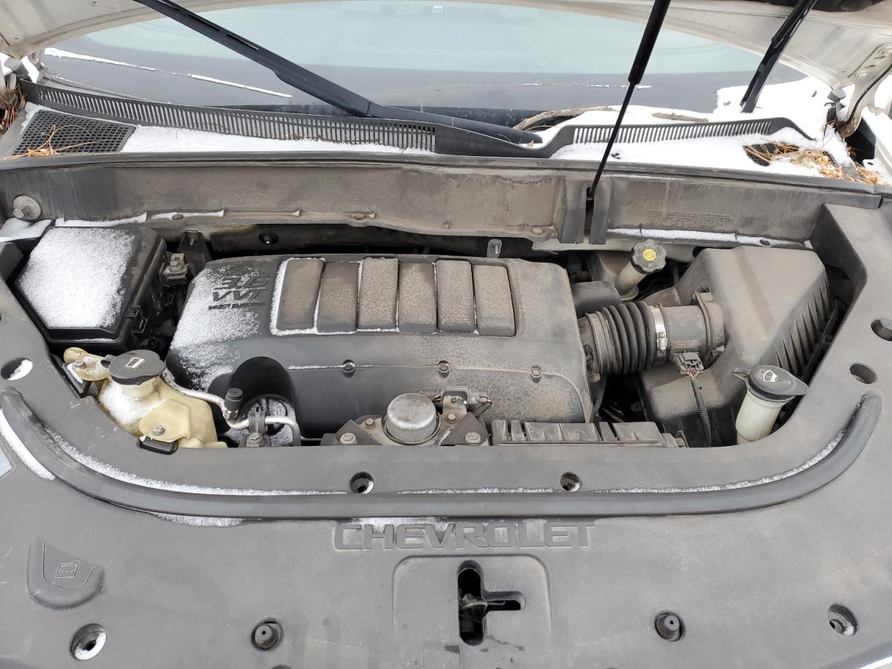 2011 Chevrolet Traverse - Image 12
