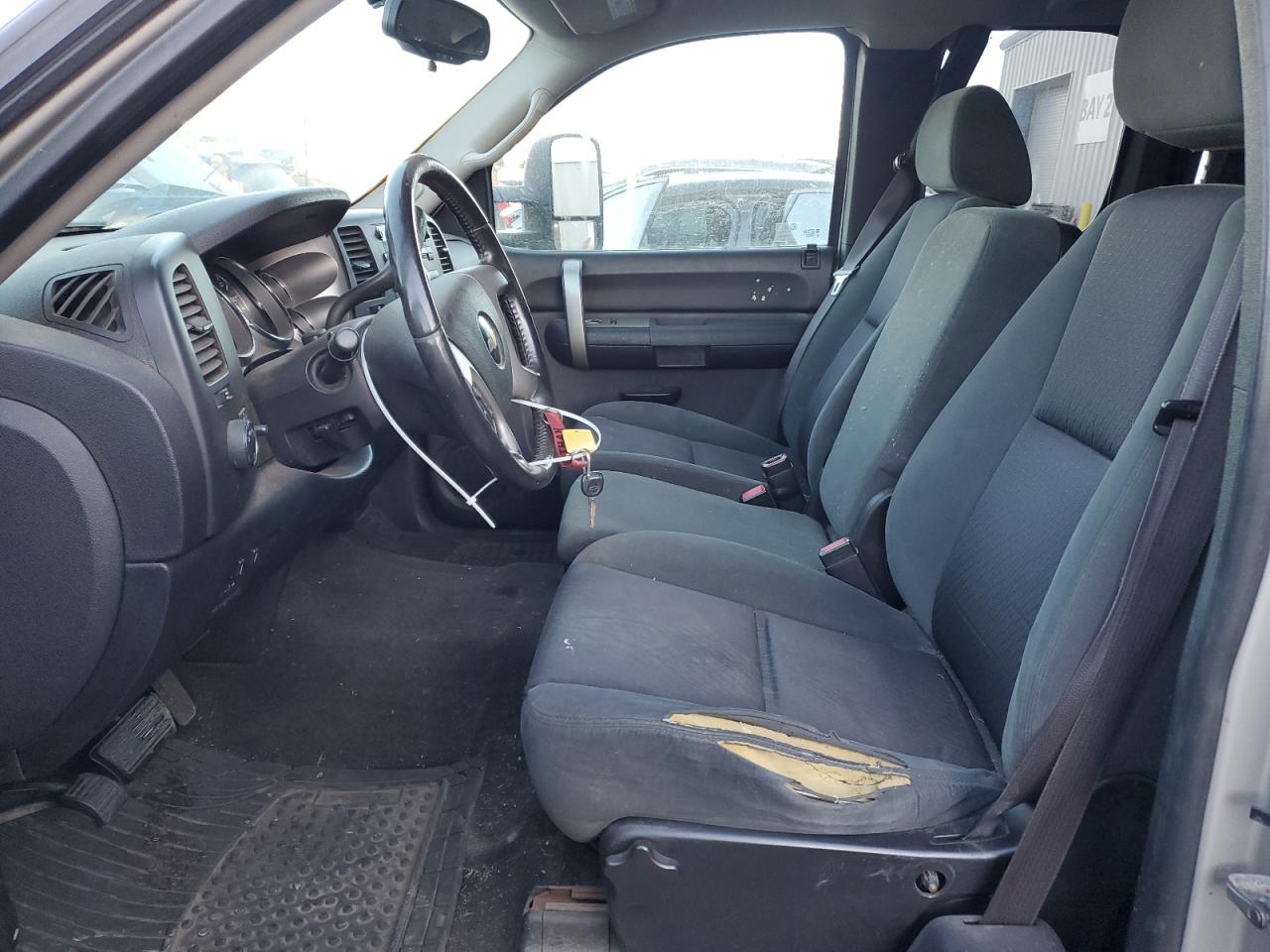 2009 Chevrolet Silverado - Image 7