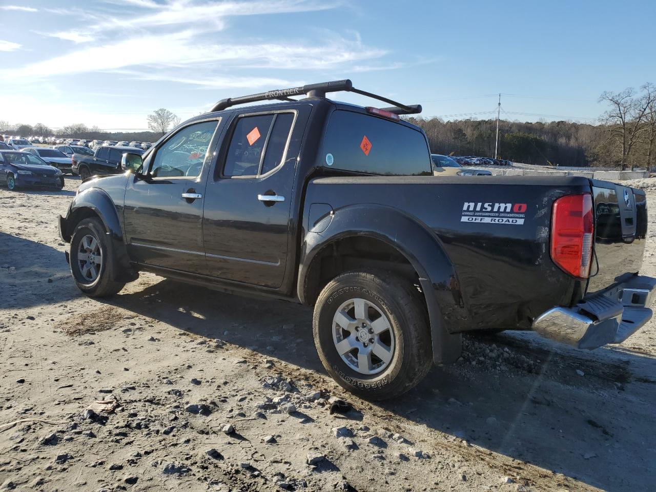 2005 Nissan Navara (Frontier) - Image 2