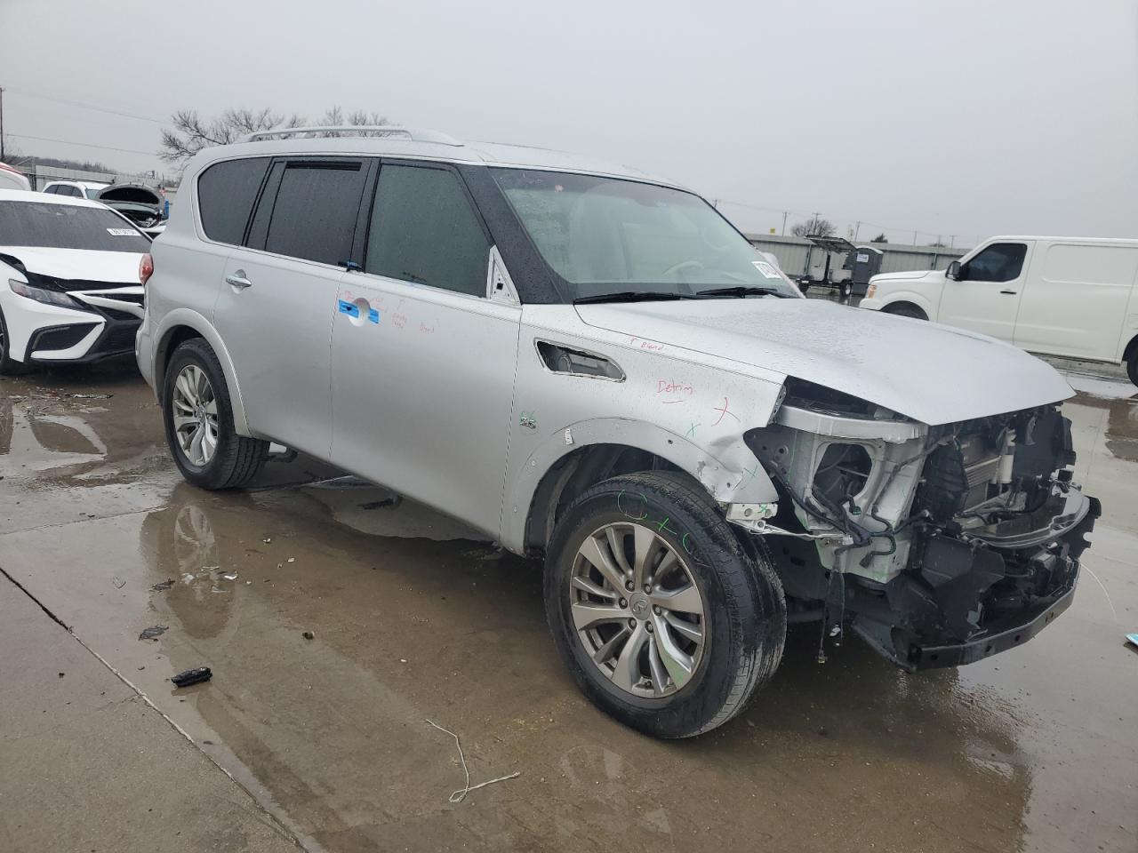 2016 Infiniti QX80 - Image 4
