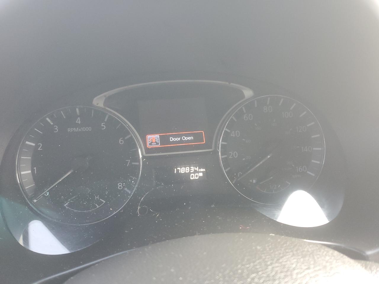 2013 Nissan Altima - Image 9