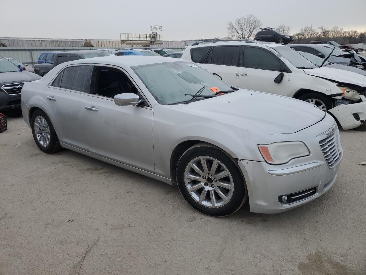 2012 Chrysler 300 - Image 4