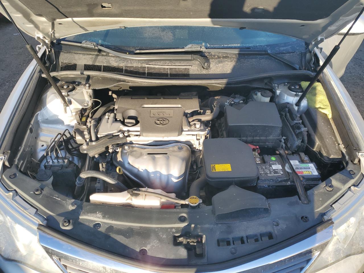 2012 Toyota Camry - Image 11
