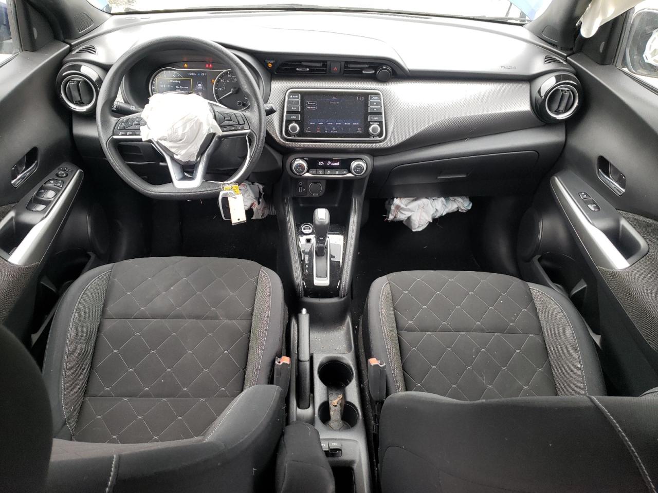 2020 Nissan Kicks - Image 8