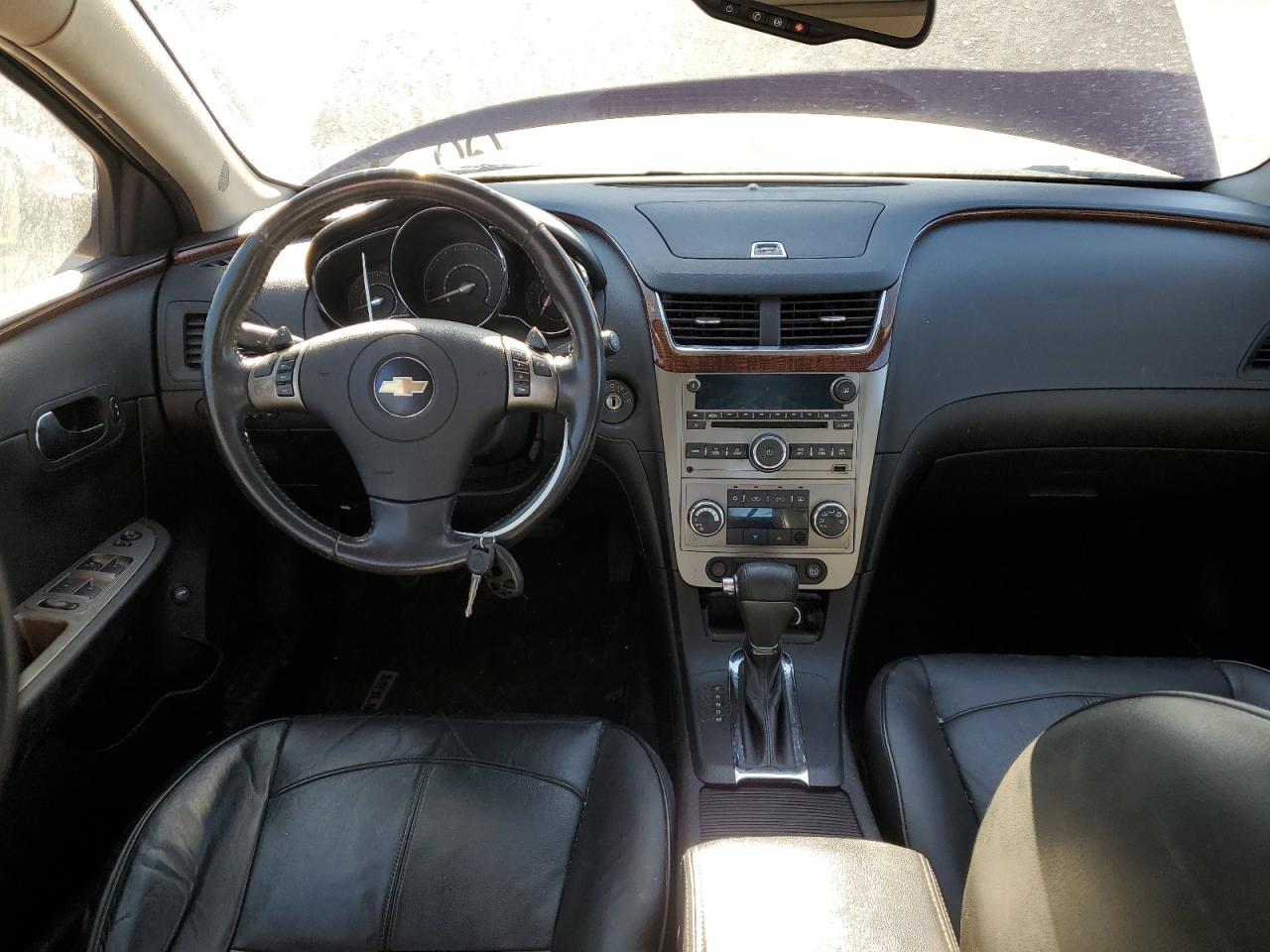 2010 Chevrolet Malibu - Image 8