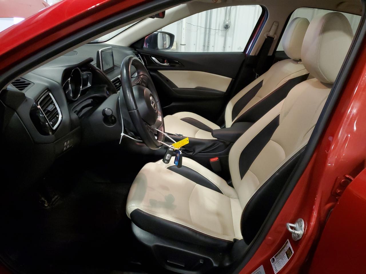 2014 Mazda 3 - Image 7