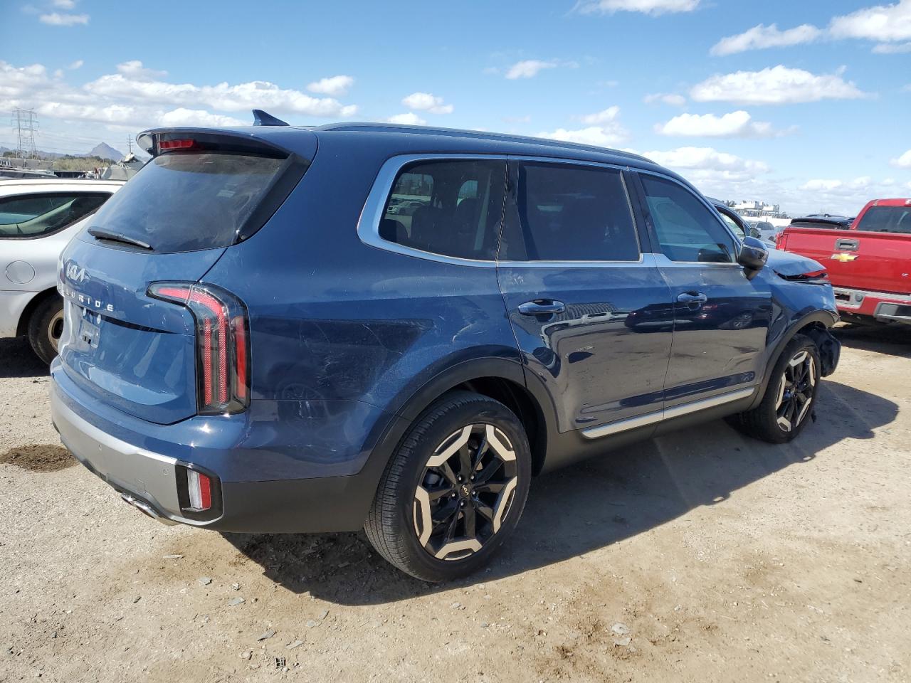 2024 Kia Telluride - Image 3
