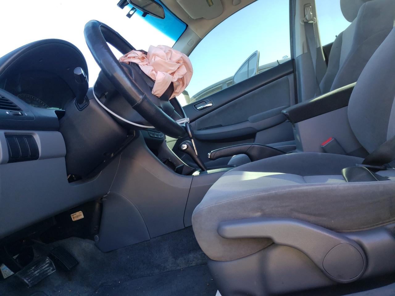 2005 Honda Accord - Image 7