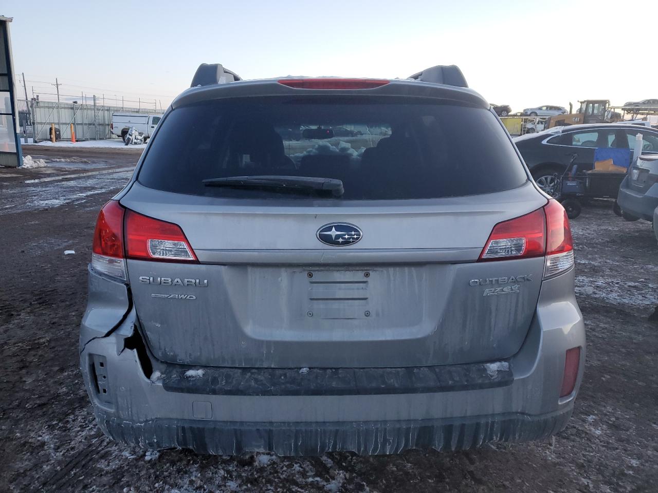 2010 Subaru Outback - Image 6