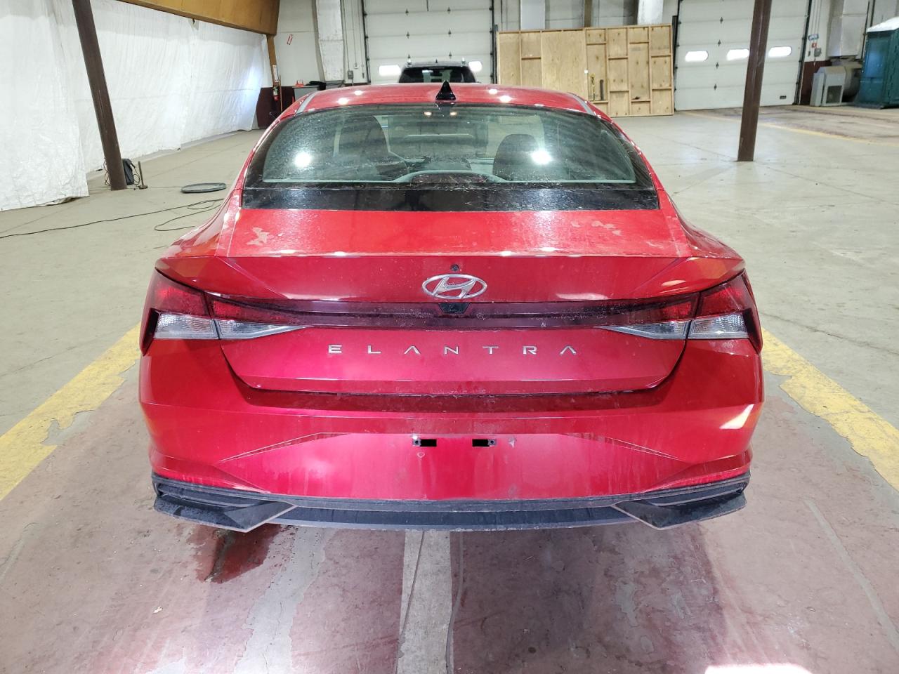 2022 Hyundai Elantra - Image 6