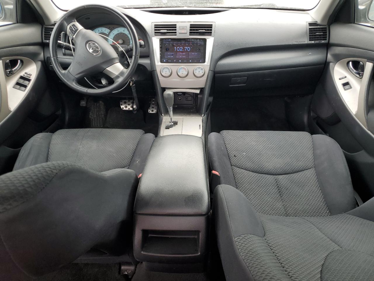 2010 Toyota Camry - Image 8