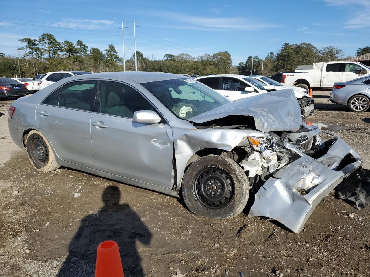 2010 Toyota Camry - Image 4