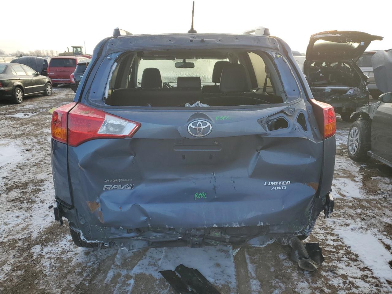 2013 Toyota RAV 4 - Image 6