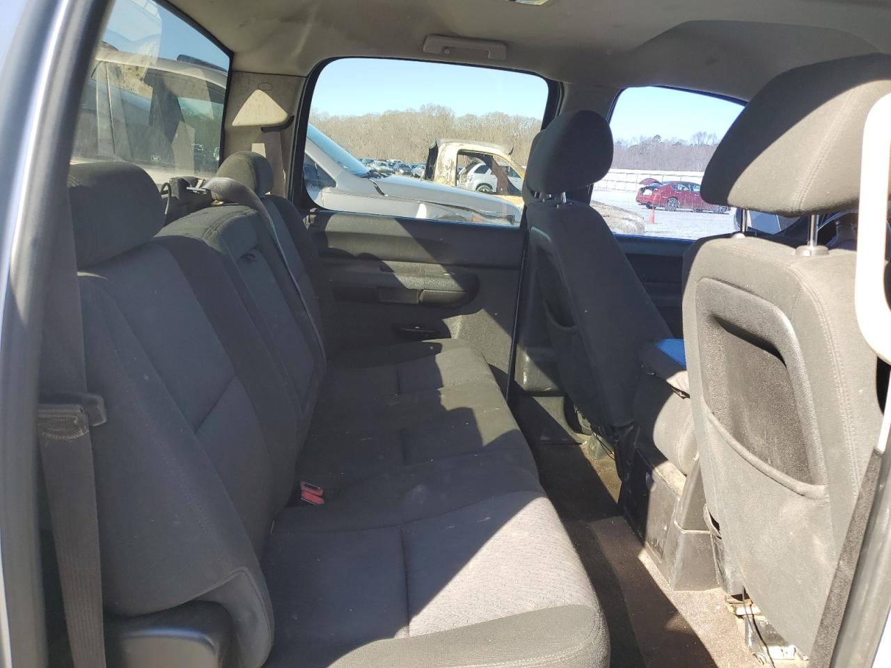 2013 GMC Sierra - Image 10