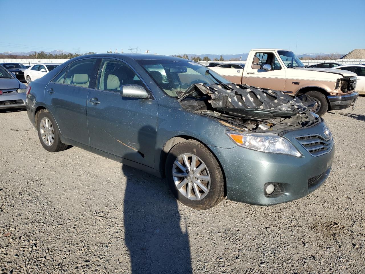 2011 Toyota Camry - Image 4