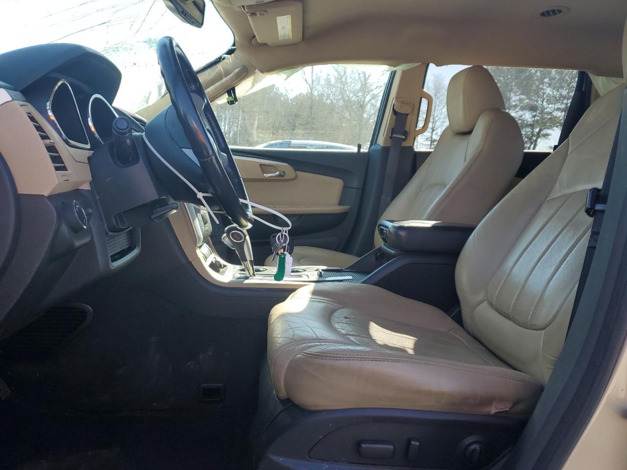 2012 Chevrolet Traverse - Image 7