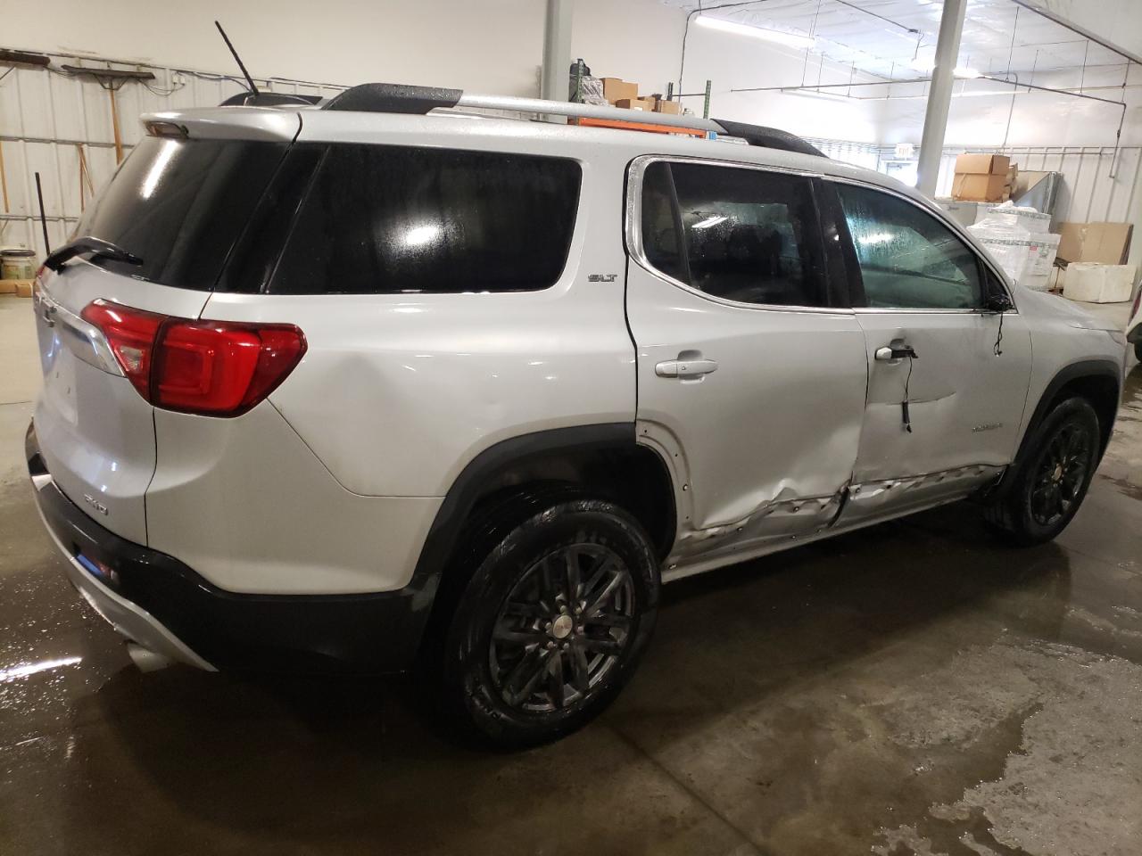 2018 GMC Acadia - Image 3