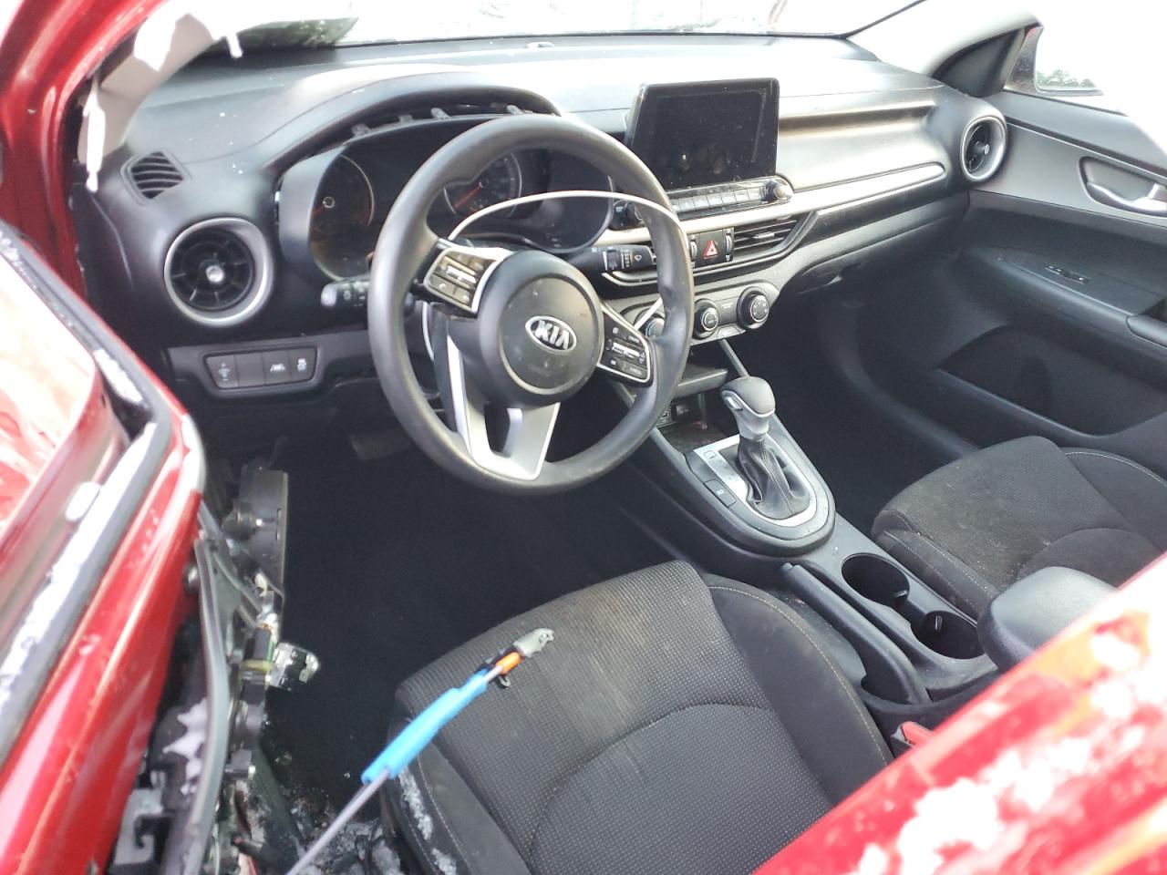 2021 Kia Forte - Image 8