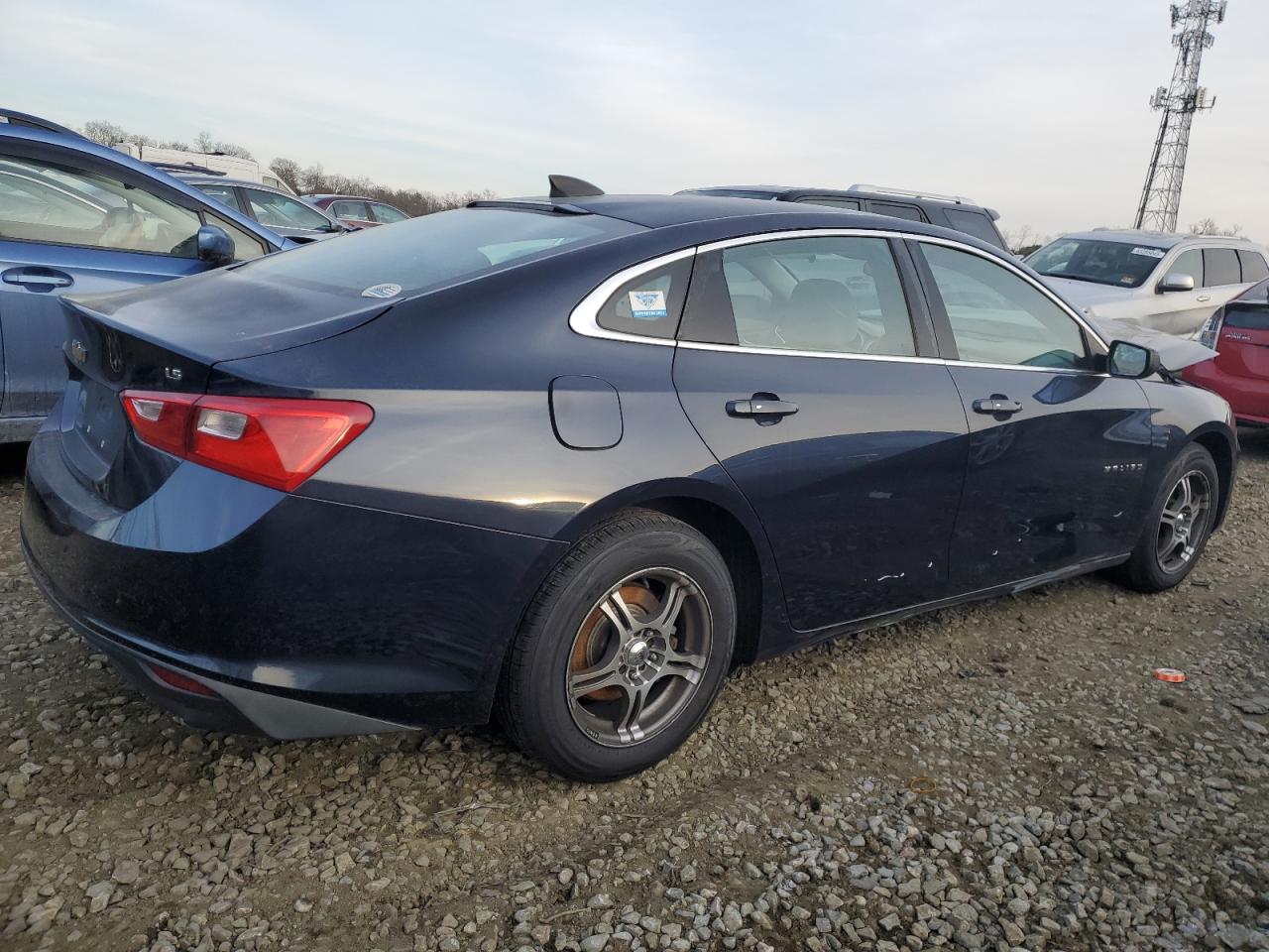 2016 Chevrolet Malibu - Image 3