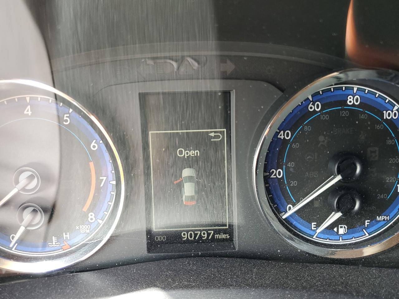 2019 Toyota Corolla - Image 9