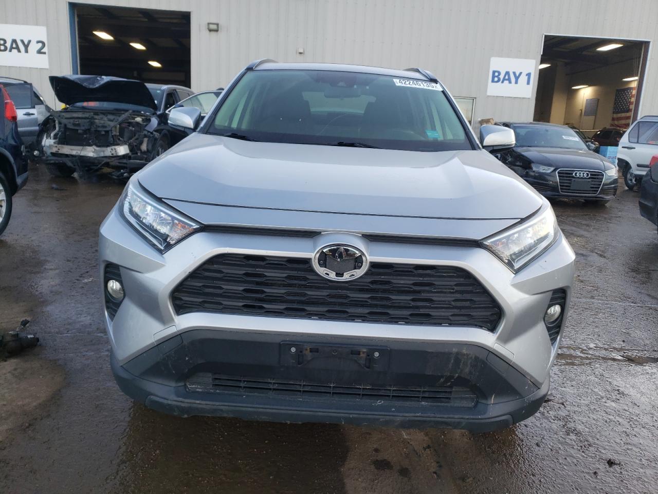 2019 Toyota RAV 4 - Image 5