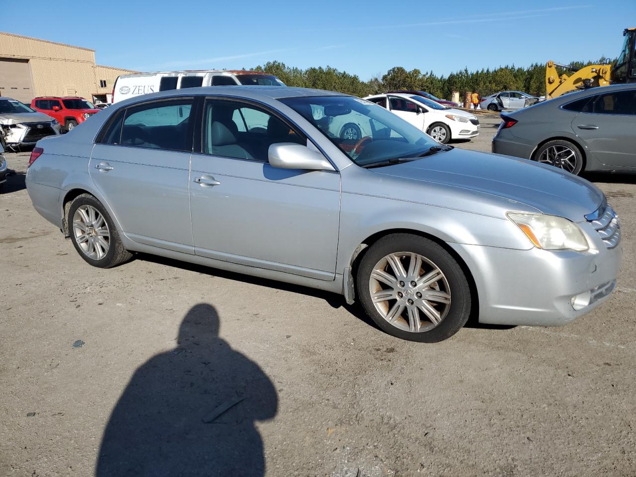 2007 Toyota Avalon - Image 4