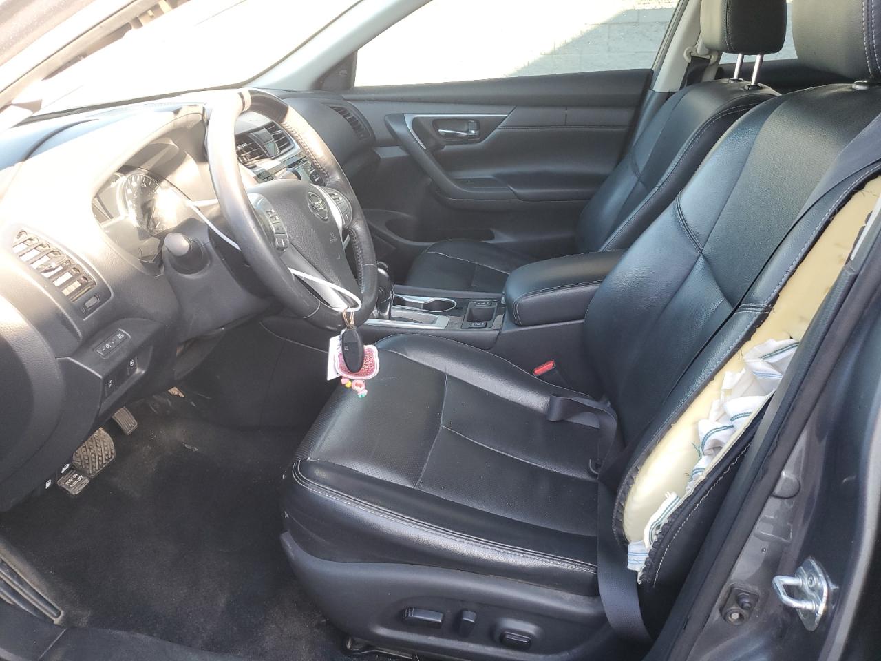 2018 Nissan Altima - Image 7
