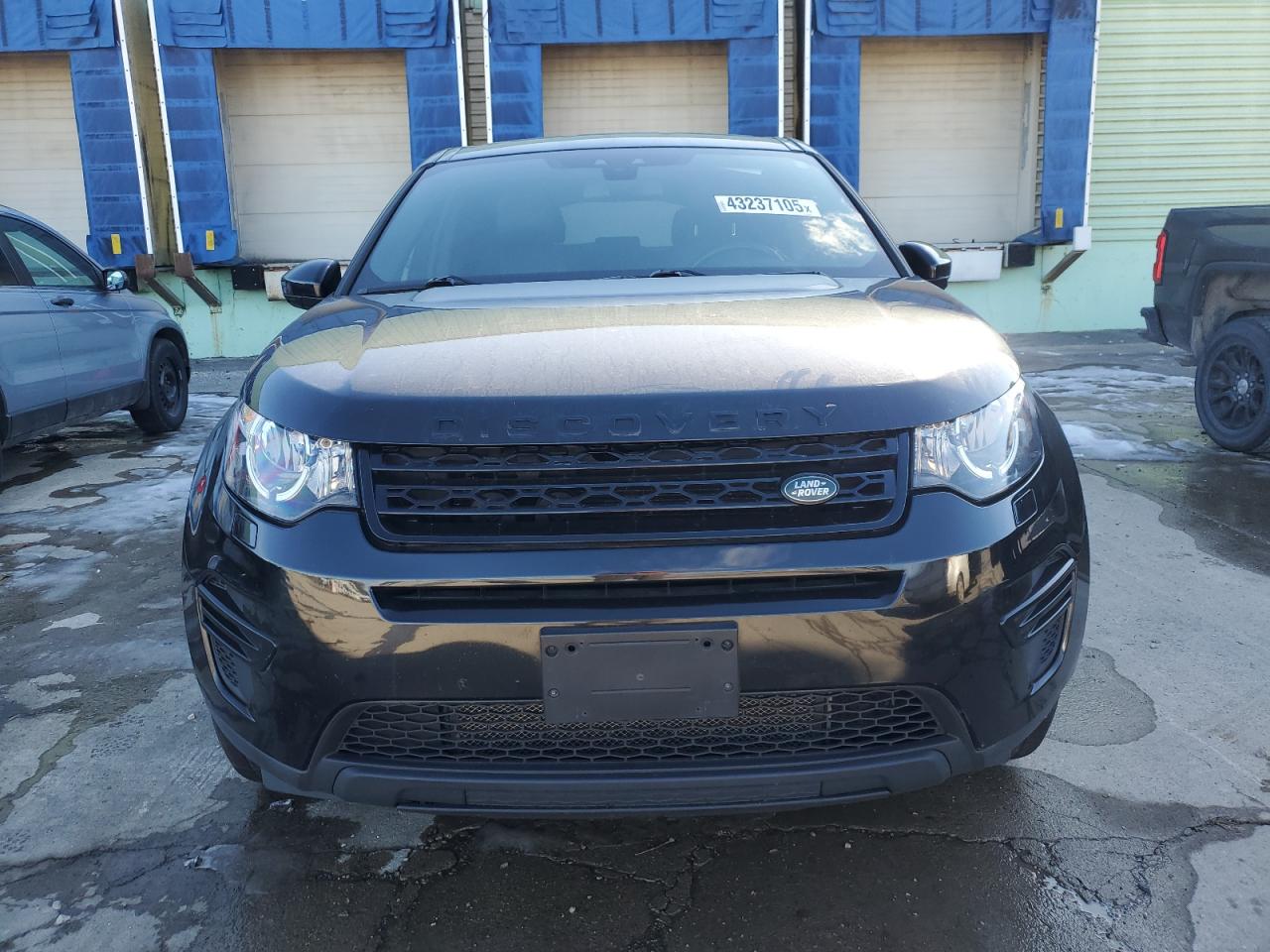 2016 Land Rover Discovery - Image 5