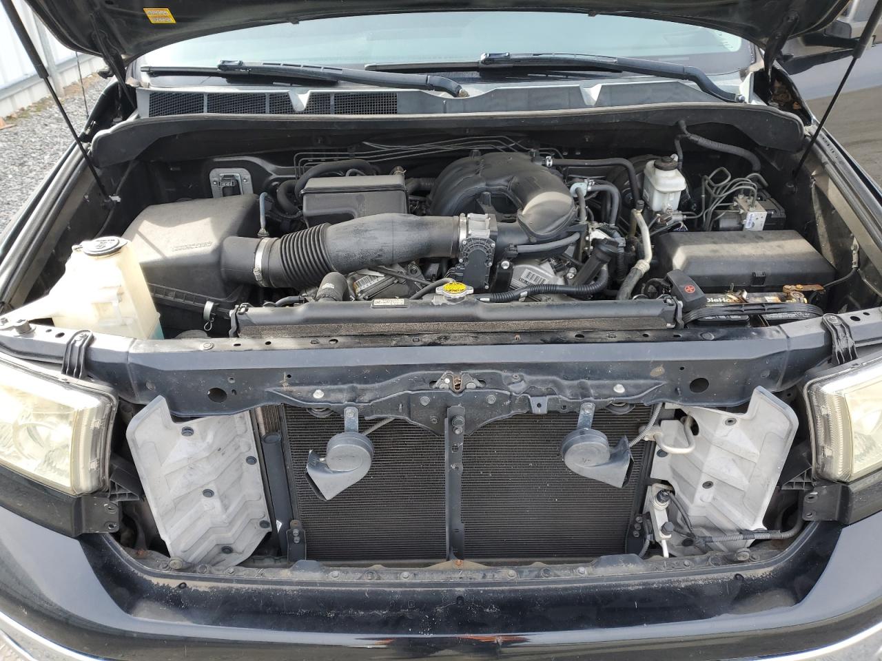 2013 Toyota Tundra - Image 11