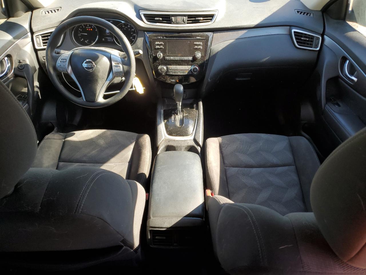 2016 Nissan Rogue - Image 8