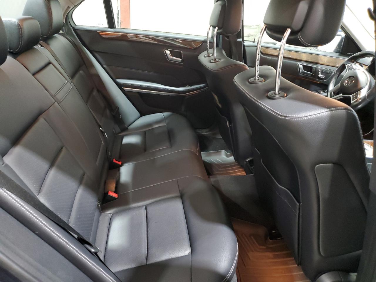 2014 Mercedes-Benz E-klasse - Image 10