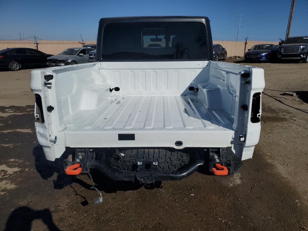2021 Jeep Gladiator - Image 6