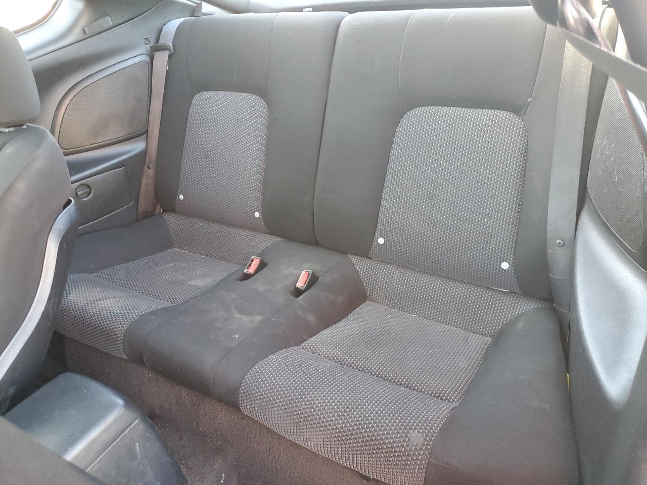 2004 Hyundai Tiburon VIN: KMHHM65DX4U153243 Lot: 87869805