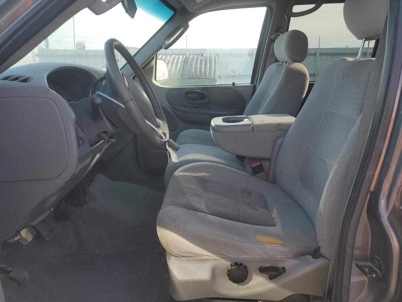2003 Ford F-150 - Image 7