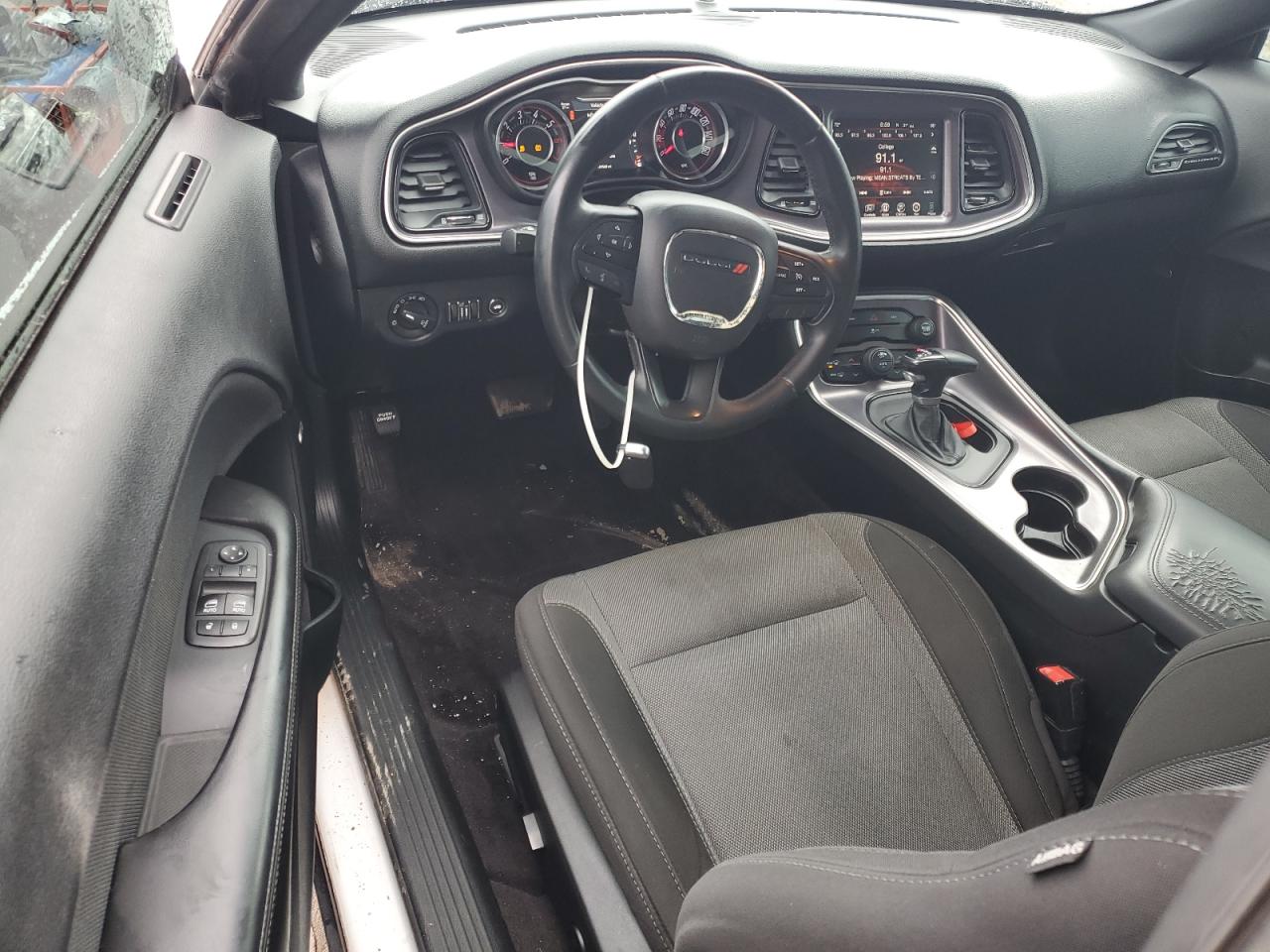 2016 Dodge Challenger - Image 8