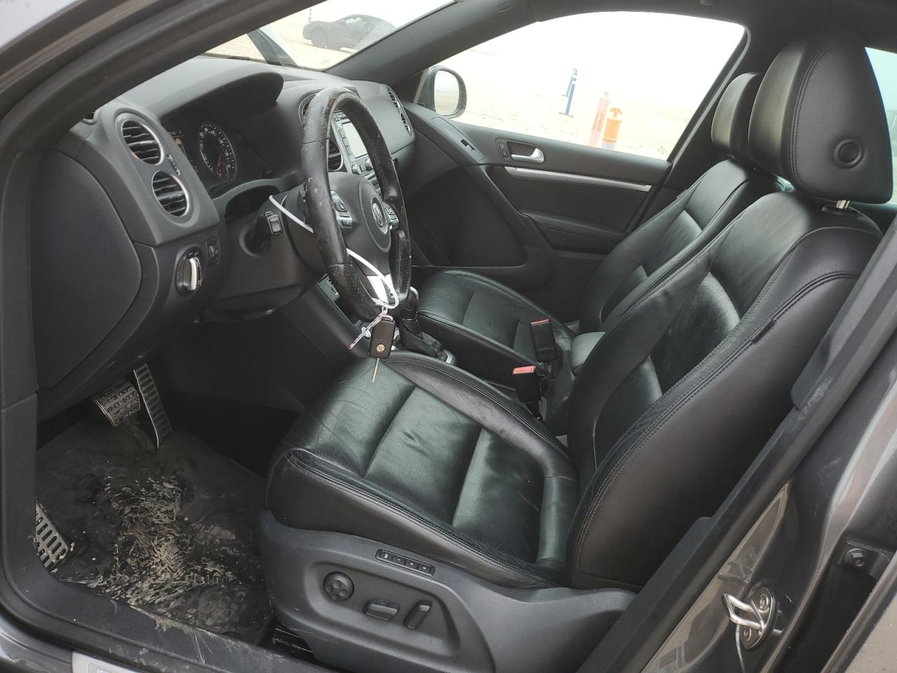 2015 Volkswagen Tiguan - Image 7