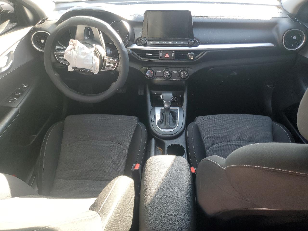2023 Kia Forte - Image 8