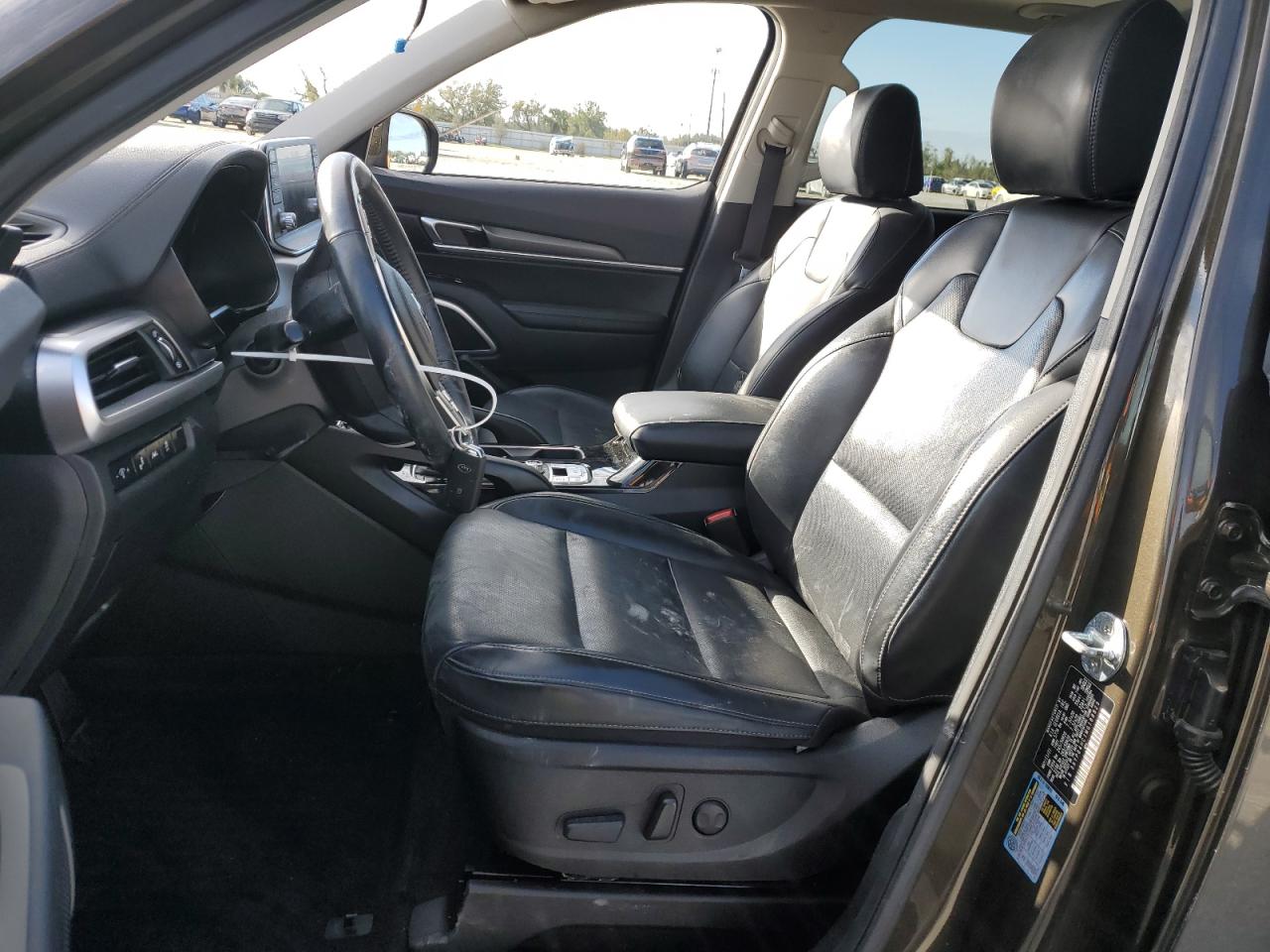 2021 Kia Telluride - Image 7