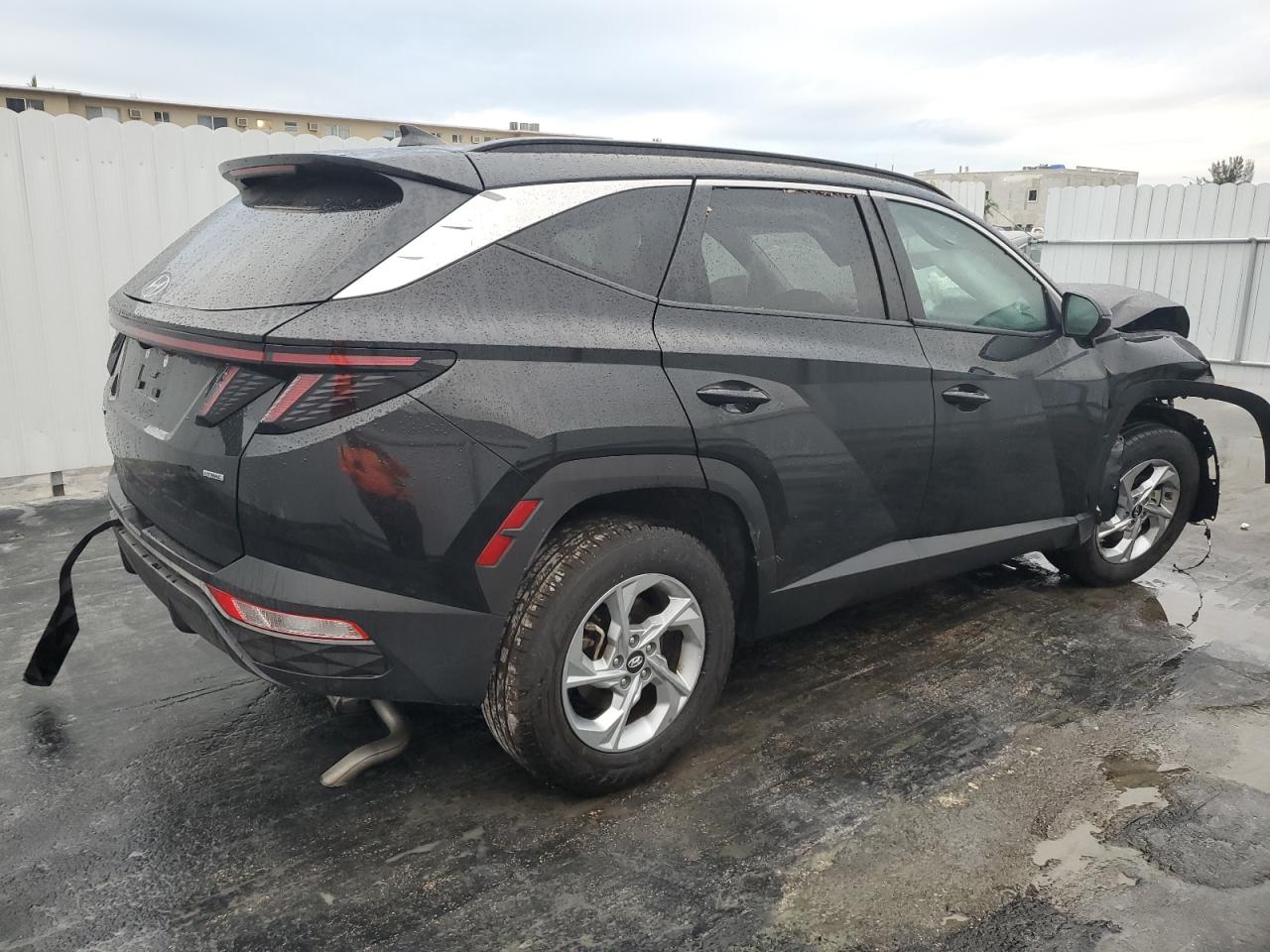 2023 Hyundai Tucson - Image 3