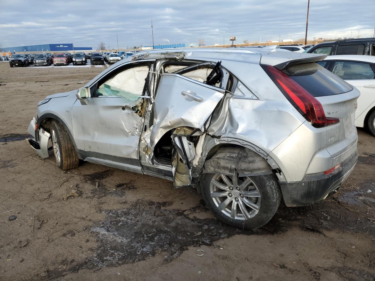 2020 Cadillac XT4 - Image 2