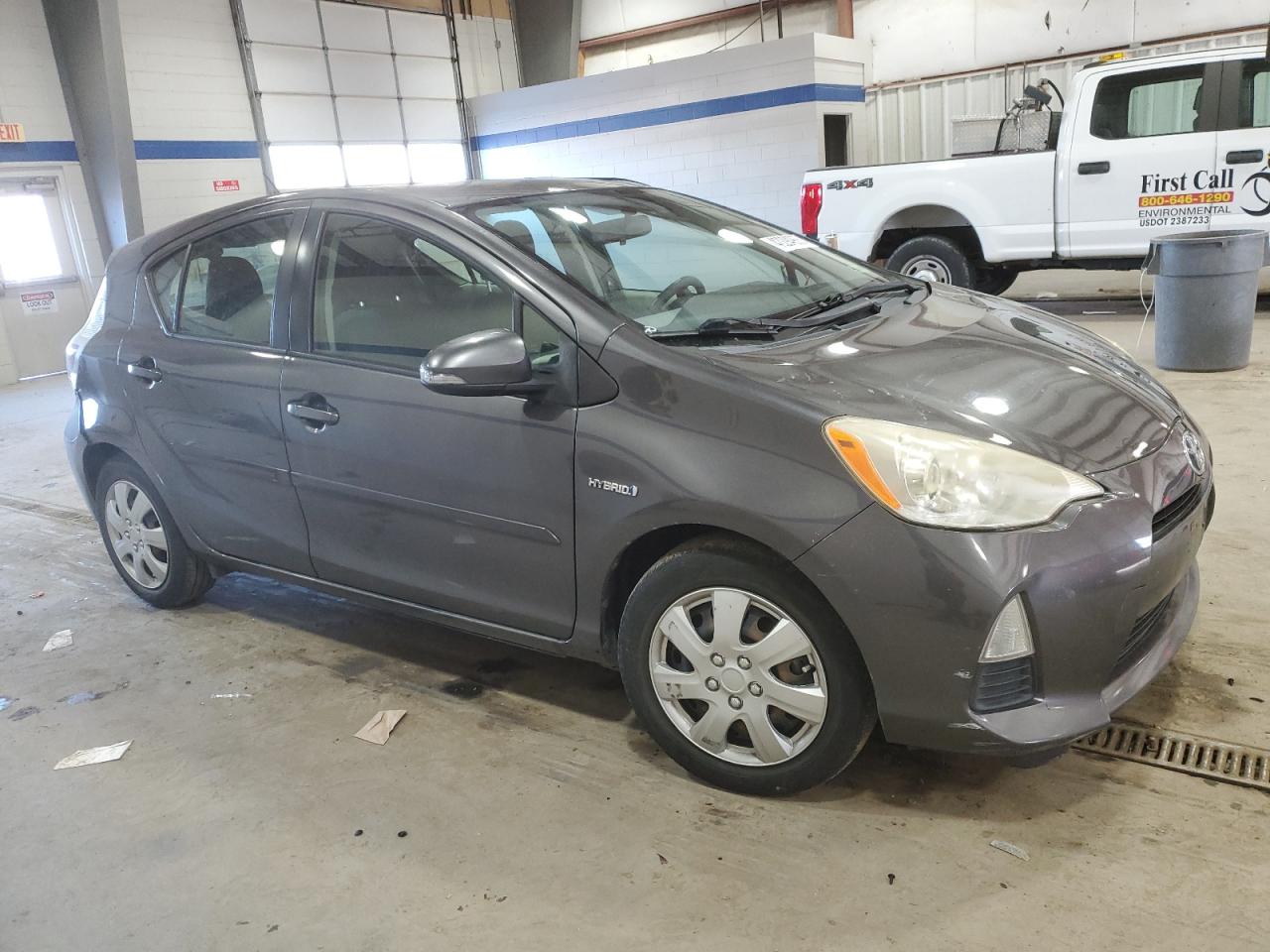 2012 Toyota Prius - Image 4