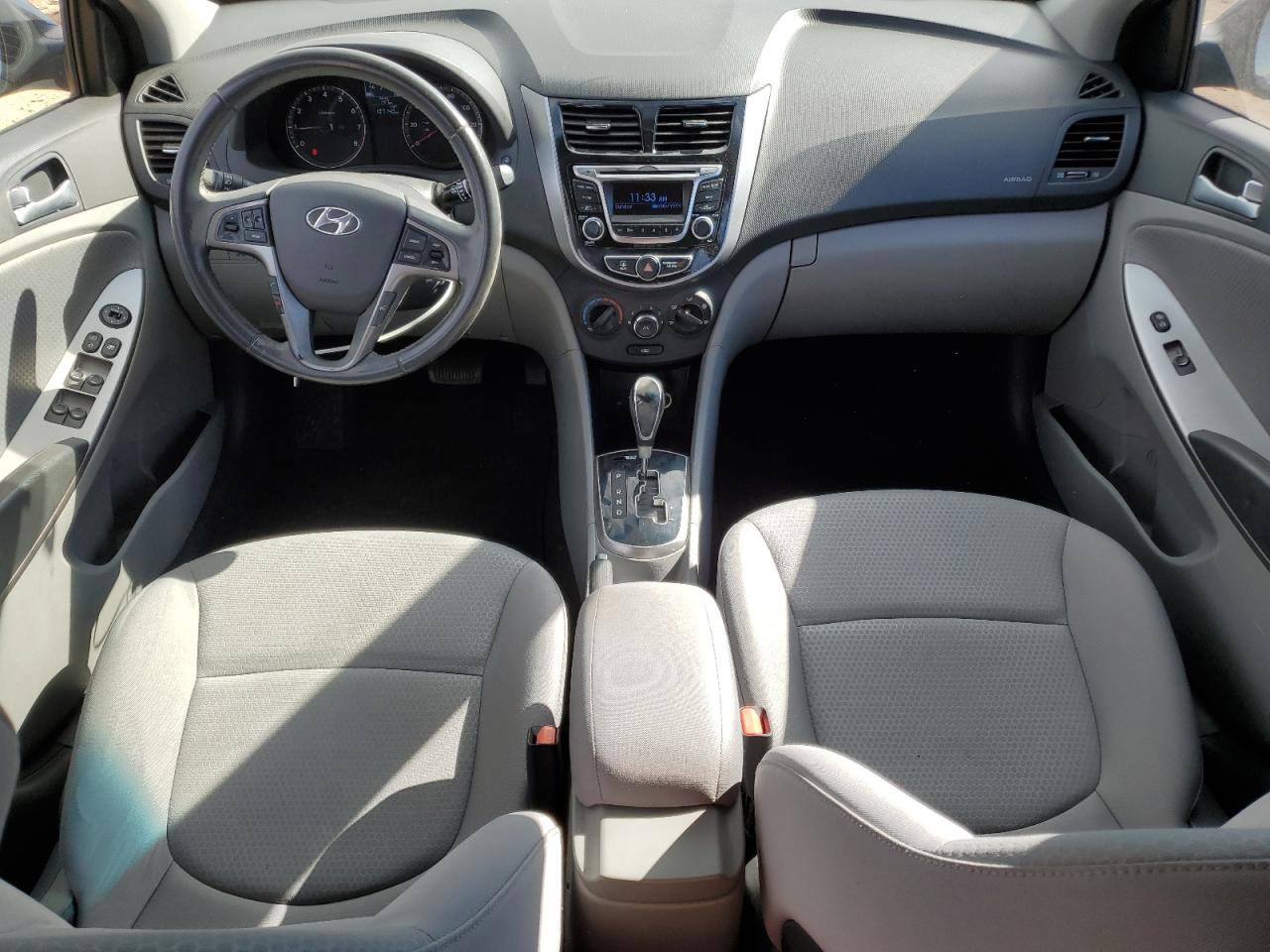 2015 Hyundai Accent - Image 8