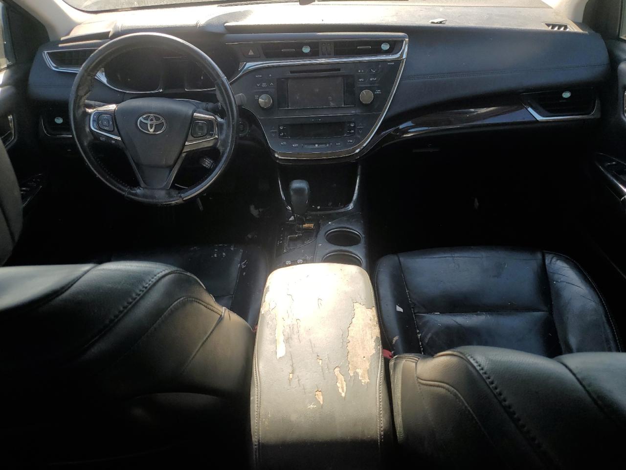 2013 Toyota Avalon - Image 8