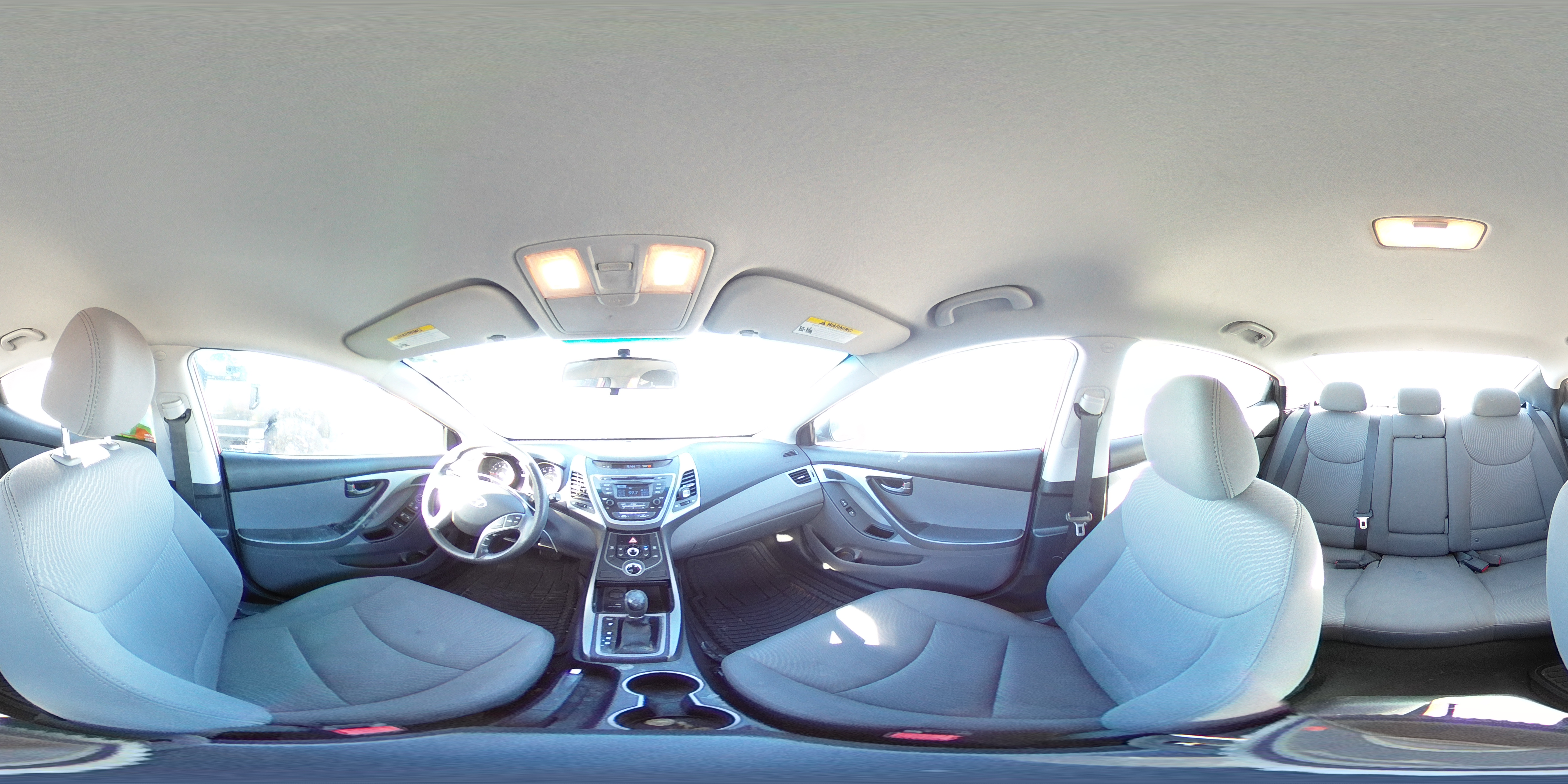 2014 Hyundai Elantra - Image 13