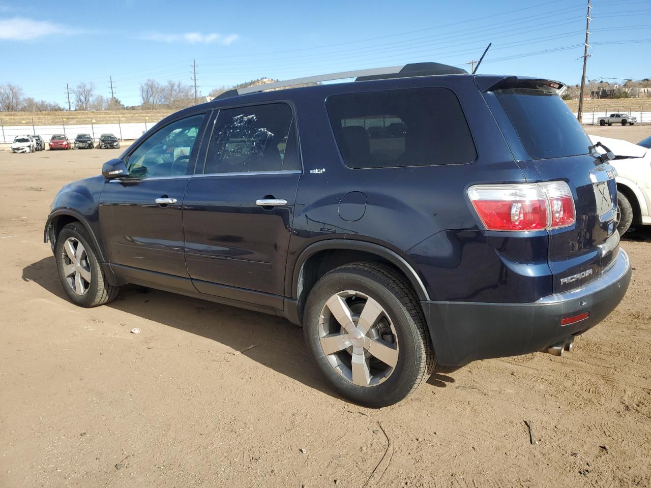 2012 GMC Acadia - Image 2