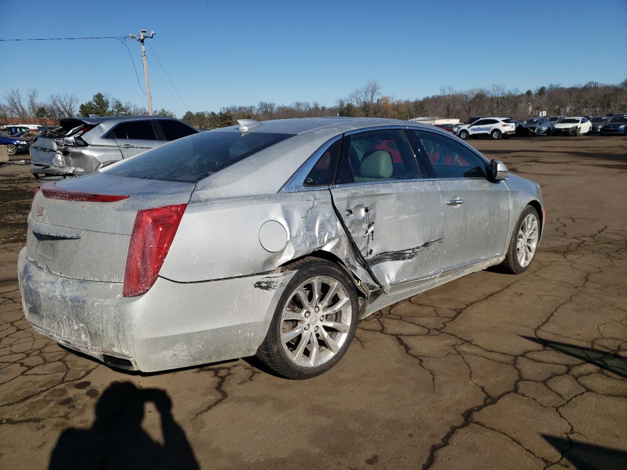 2016 Cadillac XTS - Image 3