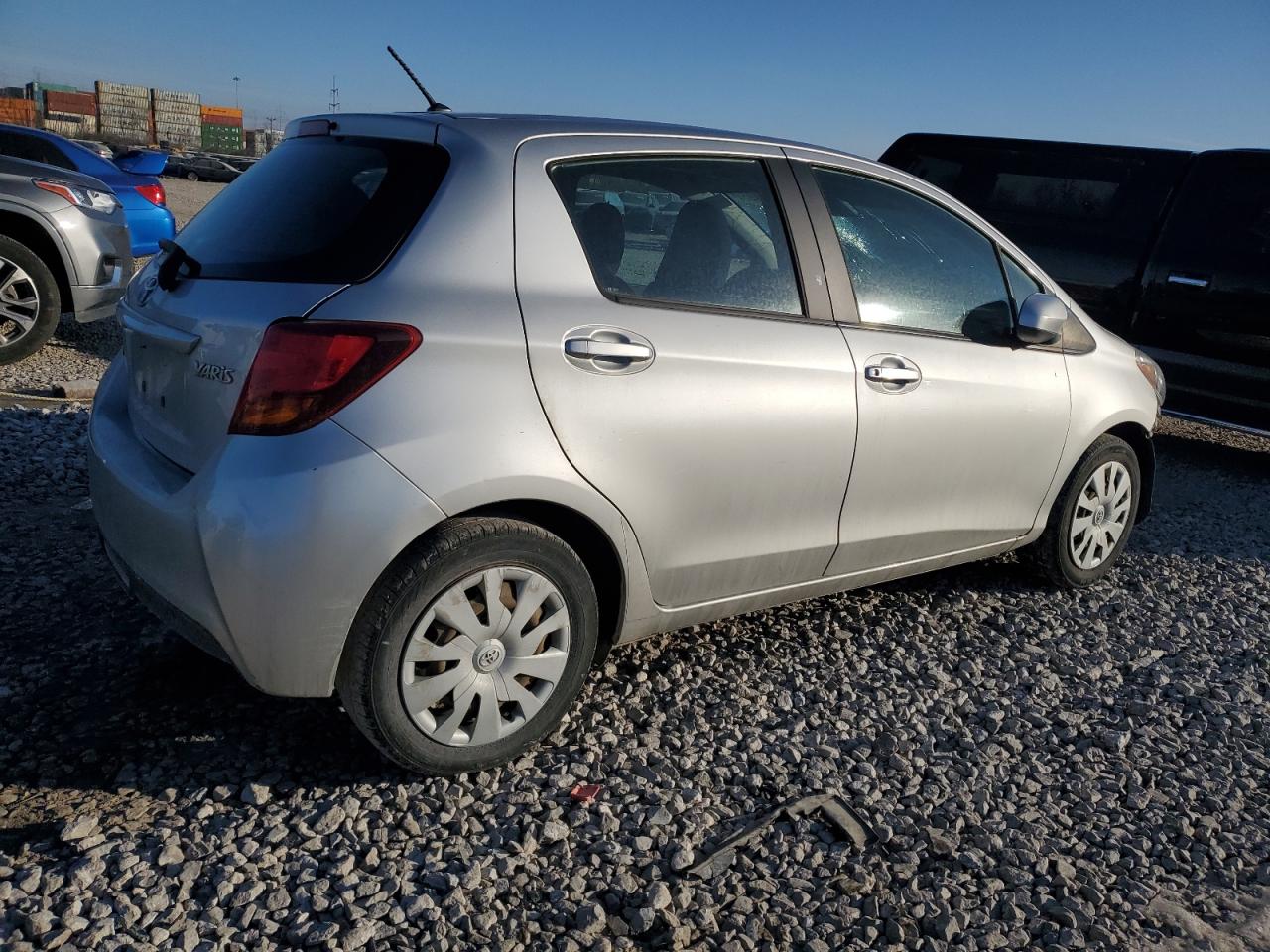 2017 Toyota Yaris - Image 3