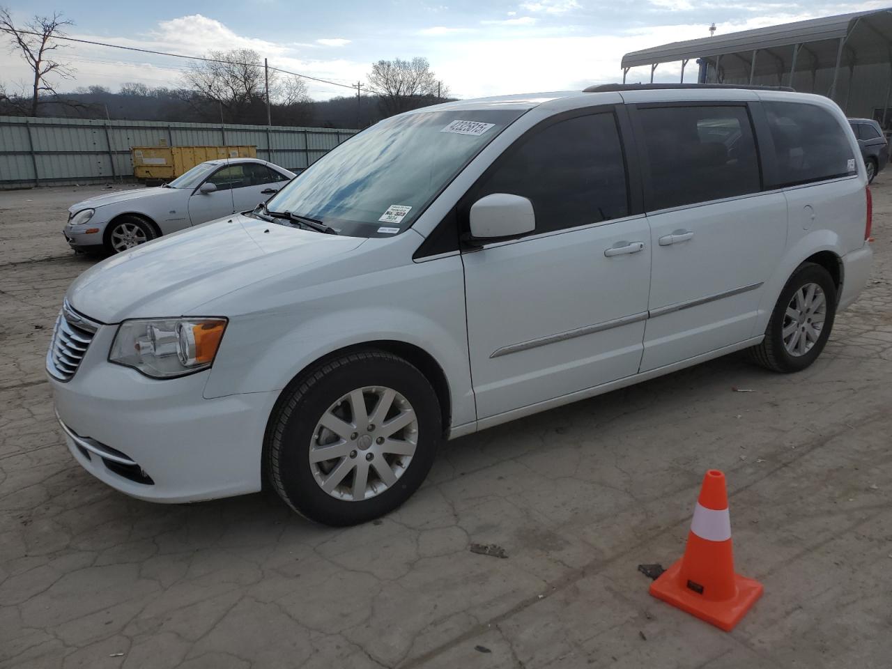 2016 Chrysler Town & Country - Image 1