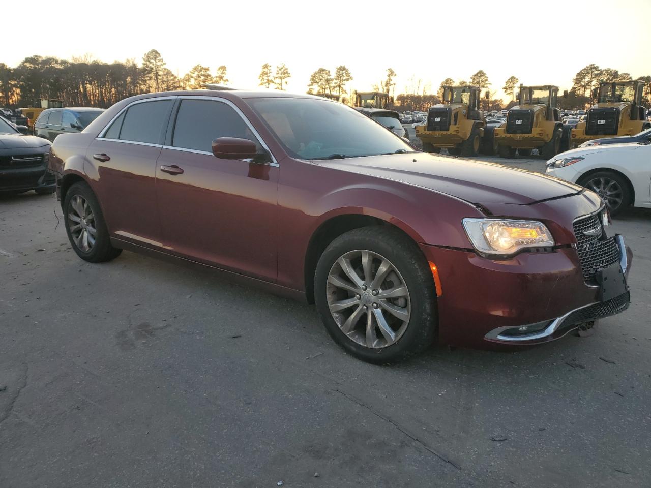 2016 Chrysler 300 - Image 4